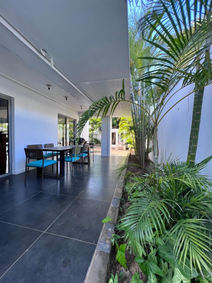 Villa Horizon By Dream Escapes, Beachfront Villa Пуант-о-Канноньер Экстерьер фото